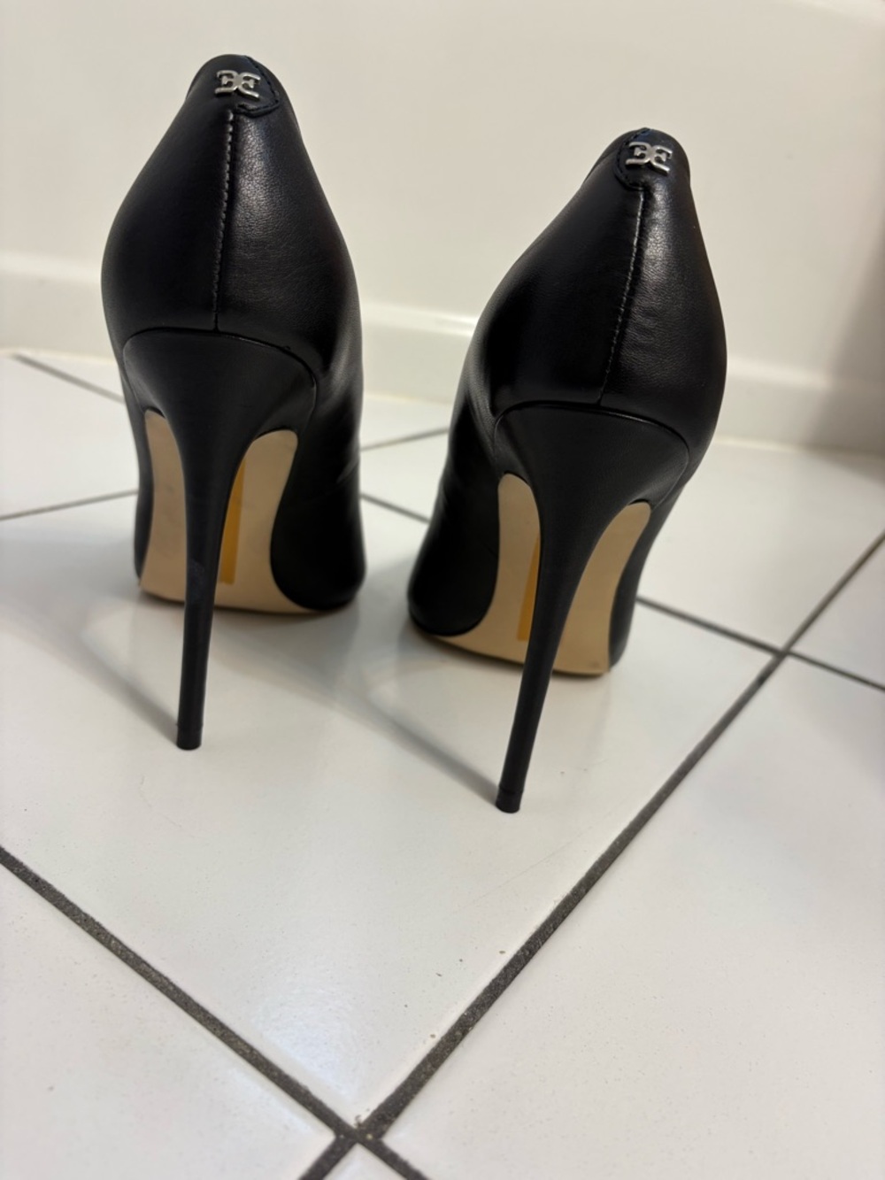 NWOT Sam Edelman Black Leather Hazel Pumps - Picture 6 of 6